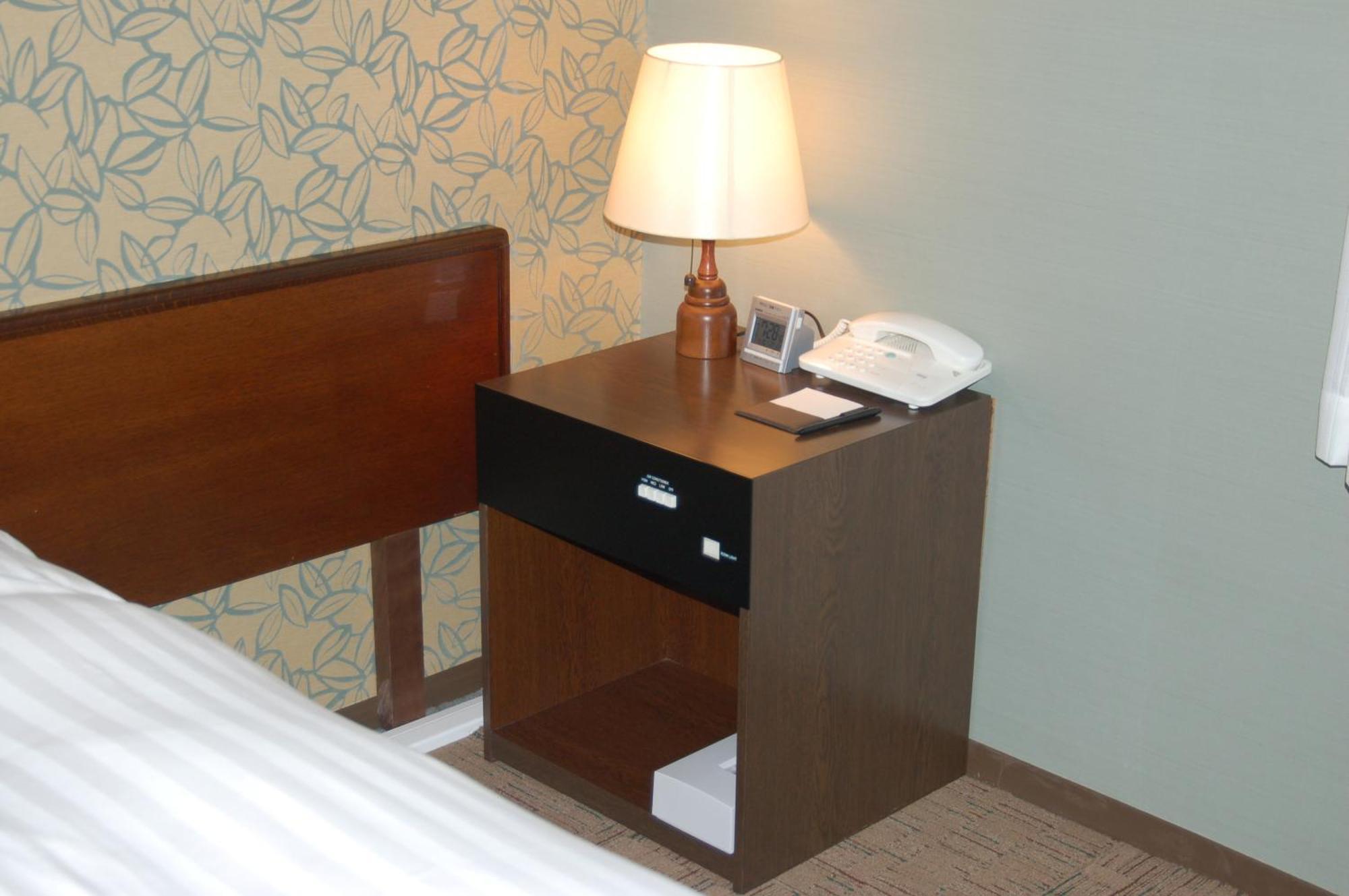 Shizunai Eclipse Hotel Синхидака Номер фото