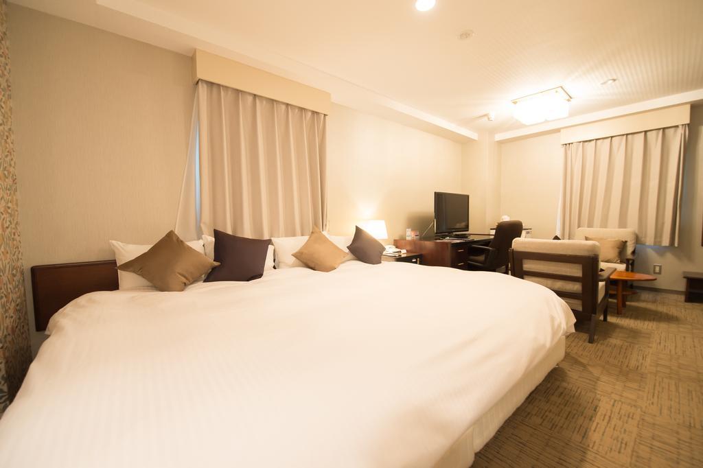 Shizunai Eclipse Hotel Синхидака Экстерьер фото
