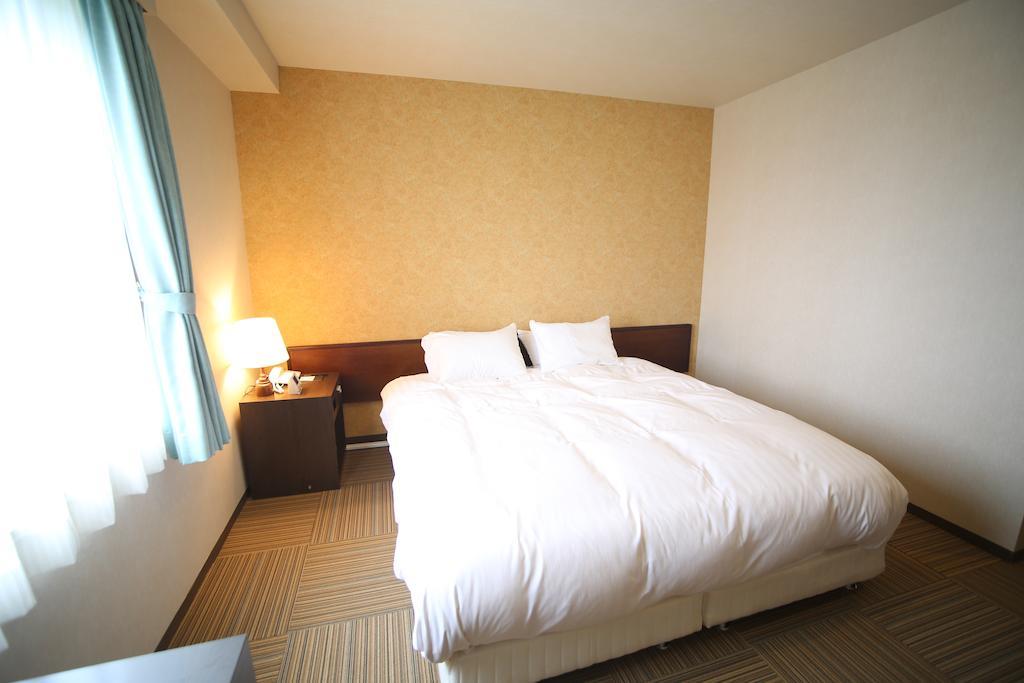 Shizunai Eclipse Hotel Синхидака Экстерьер фото